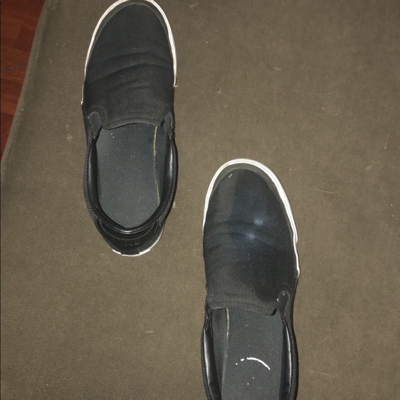 Black and white nike slip on shoes size 9.5 - Picture 3 of 7